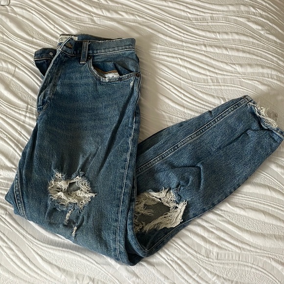 Abercrombie & Fitch Distressed Mom Jeans - Picture 1 of 8